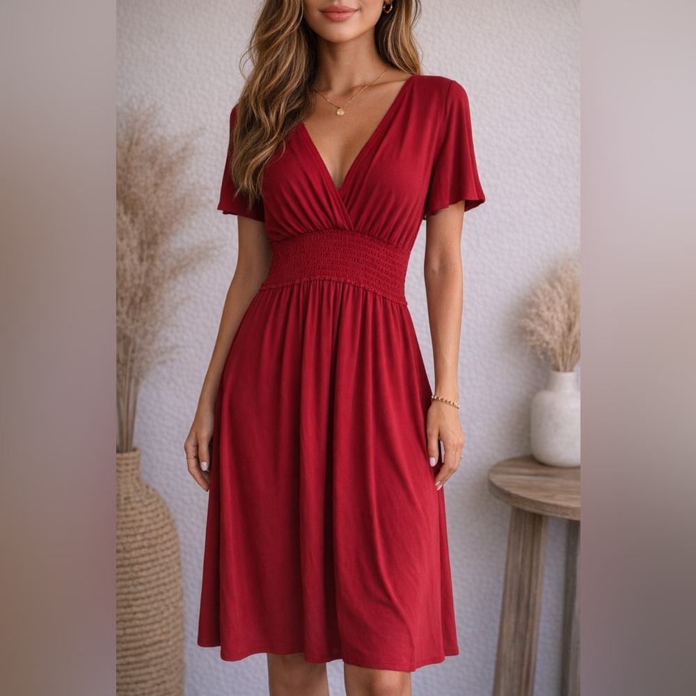 Bisou Bisou Red V‑Neck Smocked Waist Midi Dress Size 10 Flowy Short Sleeve